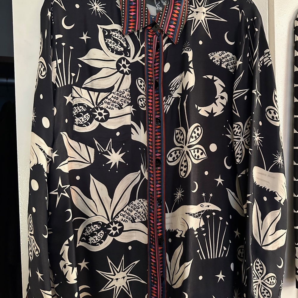 FARM RIO Women's BLOUSE -- SIZE LARGE